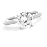 MEMOIRE 18K White Gold Solitaire Engagement Ring